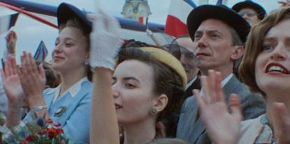<b>Autour des sorties</b></br><i> Notre Salut </i> d'Emmanuel Marre